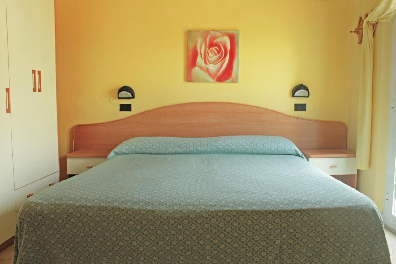 Hotel Villa Aurora Bellaria-Igea Marina Eksteriør billede