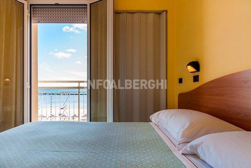 Hotel Villa Aurora Bellaria-Igea Marina Eksteriør billede